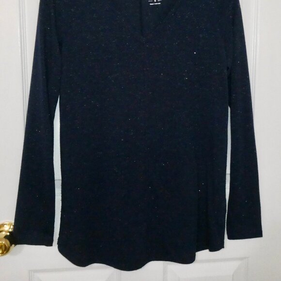 VERY PRETTY APT 9 NAVY BLUE SPARKLY LONG SLEEVE SHIRT TOP - V NECK WOMENS SIZE S - Picture 2 of 2